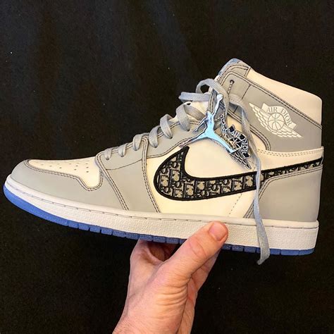 air dior capsule price|dior air jordan 1 for sale .